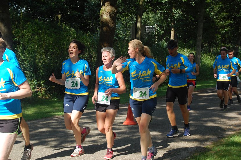 Estafette 2016 II - 413